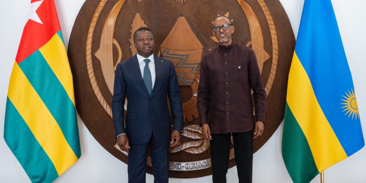 Kagame Receives AU Mediator Faure Gnassingbé at Village Urugwiro