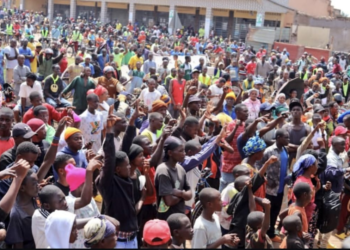 Rwamagana Residents Join Citywide Cleanliness and Sanitation Drive