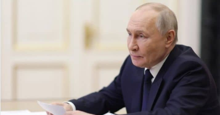 Putin Warns Europe He May Halt Gas Supplies