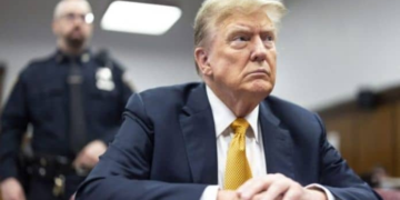 Donald Trump Pledges to Arrest Journalists Over Leak of Classified War Information