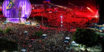 Biggest Concerts in History as Shakira Draws Over Two Million Fans