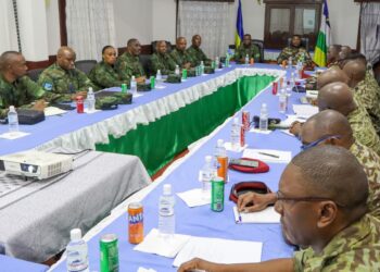 Major General Vincent Nyakarundi meeting with Général d’Armée Zéphirin Mamadou for Rwanda and Central African Republic military cooperation