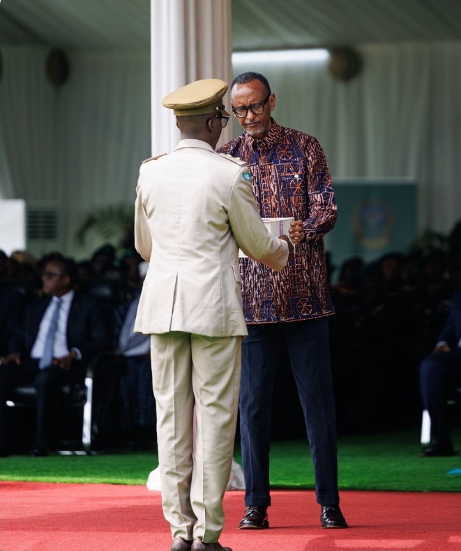 President Paul Kagame speaks at the RDF Command and Staff College graduation ceremony in Musanze.