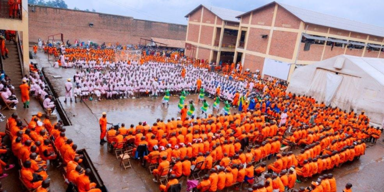 Policy of Resolving Disputes Outside the Courts Reduces Prison Overcrowding