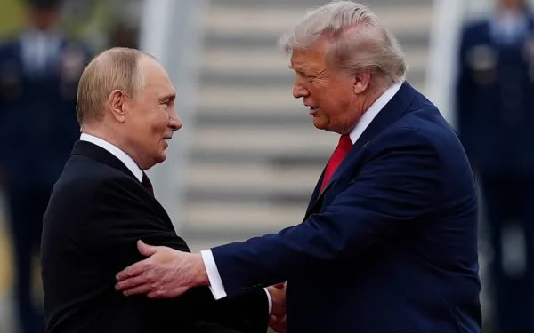 Trump Pledges Support to Putin in Search for Ukraine War Solution