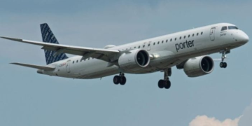 Flight Postponed After Child Refuses to Wear Seatbelt
