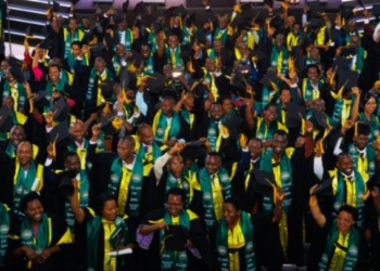 297 Students Graduate in Theology, Urged to Challenge Negative Mindsets in Society