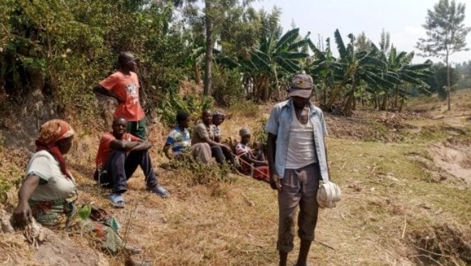 Ruhango: Dispute Erupts Between Residents and Sand Miners Over Land