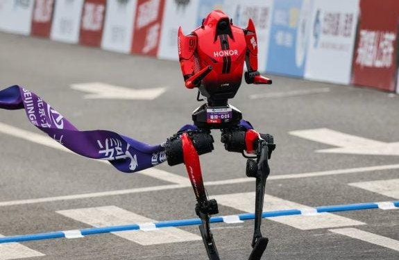 Chinese Robot Breaks Usain Bolt’s 100-Metre Record