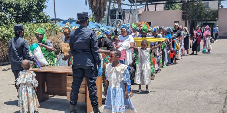 Rwanda Receives More Than 400 Returnees from the DRC