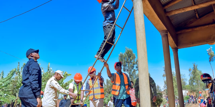 Nyagatare Residents Urged to Secure House Roofs Ahead of Rainy Season