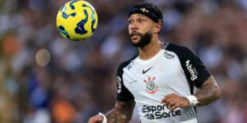Memphis Depay Requests Stadium Facilities to Extend Contract