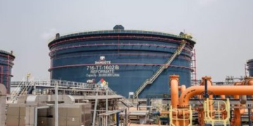 Rwandan Investors Can Now Buy Shares in Dangote Refinery