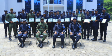 24 Police Officers and Four Soldiers Complete Water Safety Training